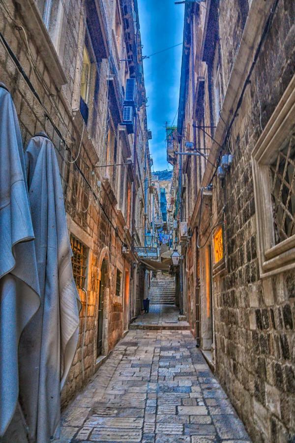 Victoria * Dubrovnik